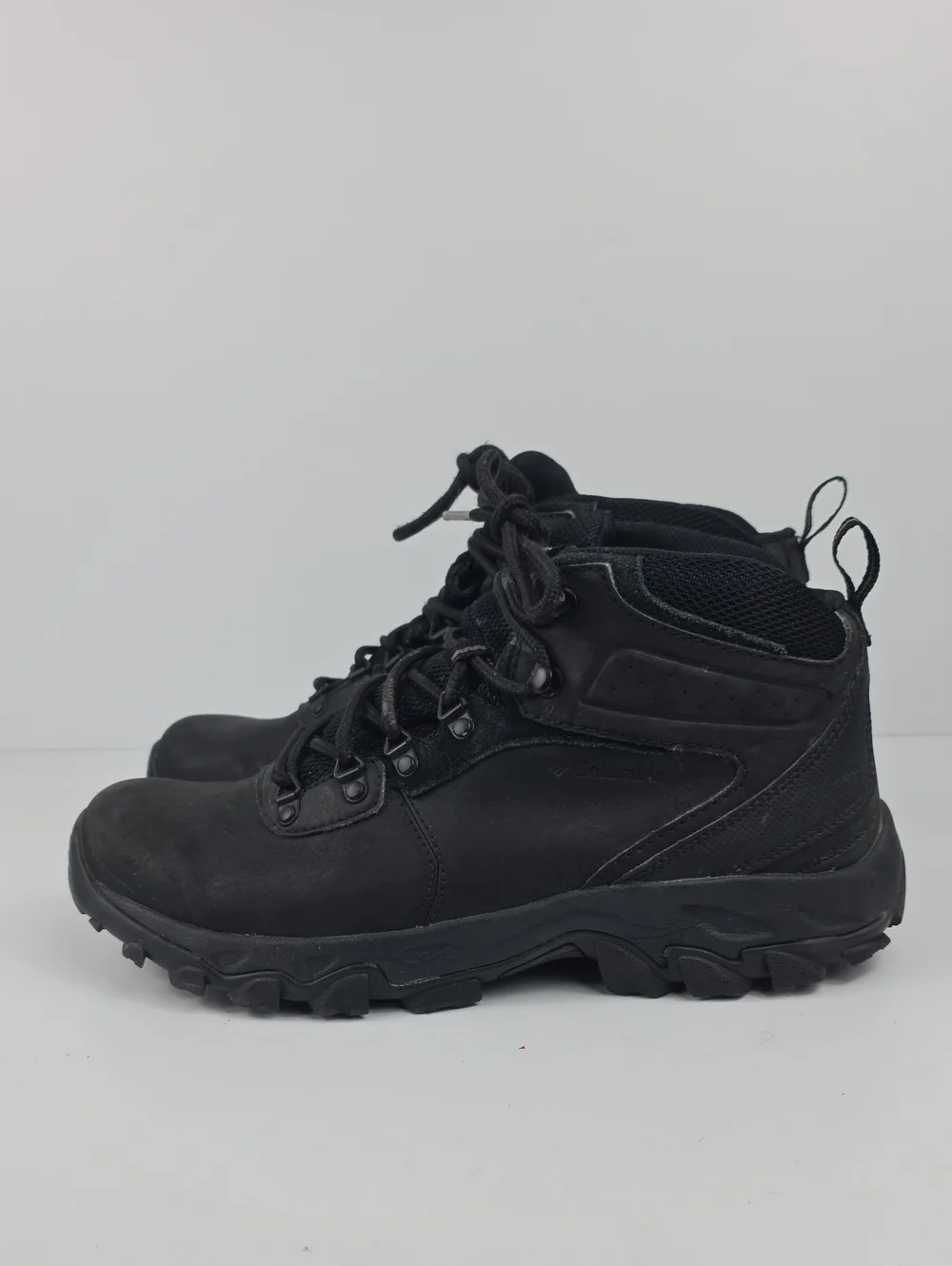 Columbia Newton Ridge Plus II Waterproof Men's Hiking Boots